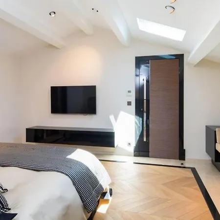 Apartman New With An Amazing View Saint-Tropez