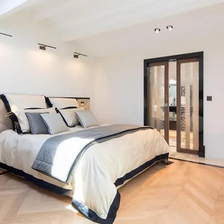 Appartamento New With An Amazing View Saint-Tropez